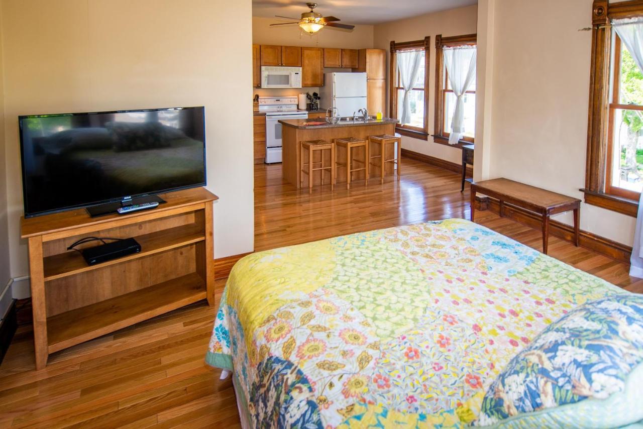 Serendipity Resort Grand Haven Bagian luar foto