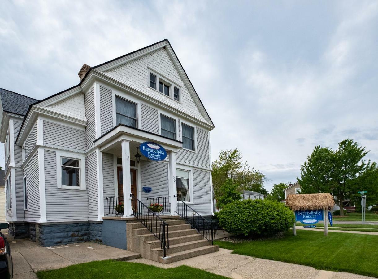Serendipity Resort Grand Haven Bagian luar foto